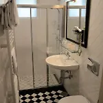 Vendégház Preseren