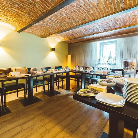Preseren 4*