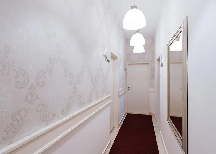 ペンツィオン プレシェレン 4*