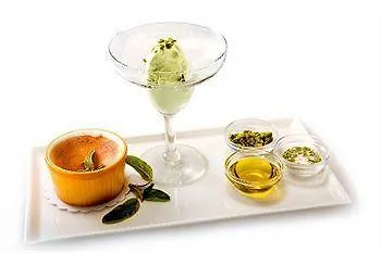 ゲストハウス ペンツィオン プレシェレン ブレッド